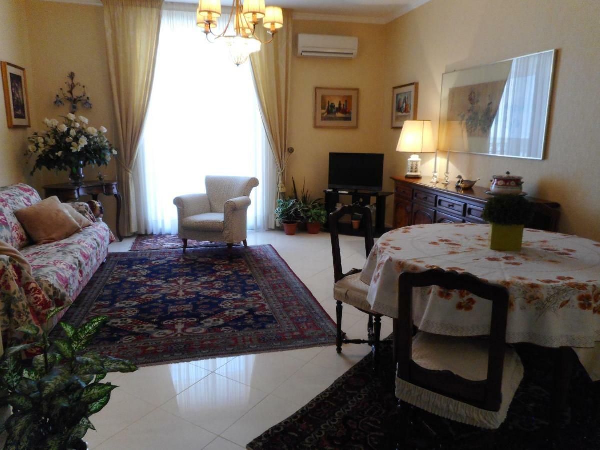 شقة Adalgisa House كاتانيا المظهر الخارجي الصورة